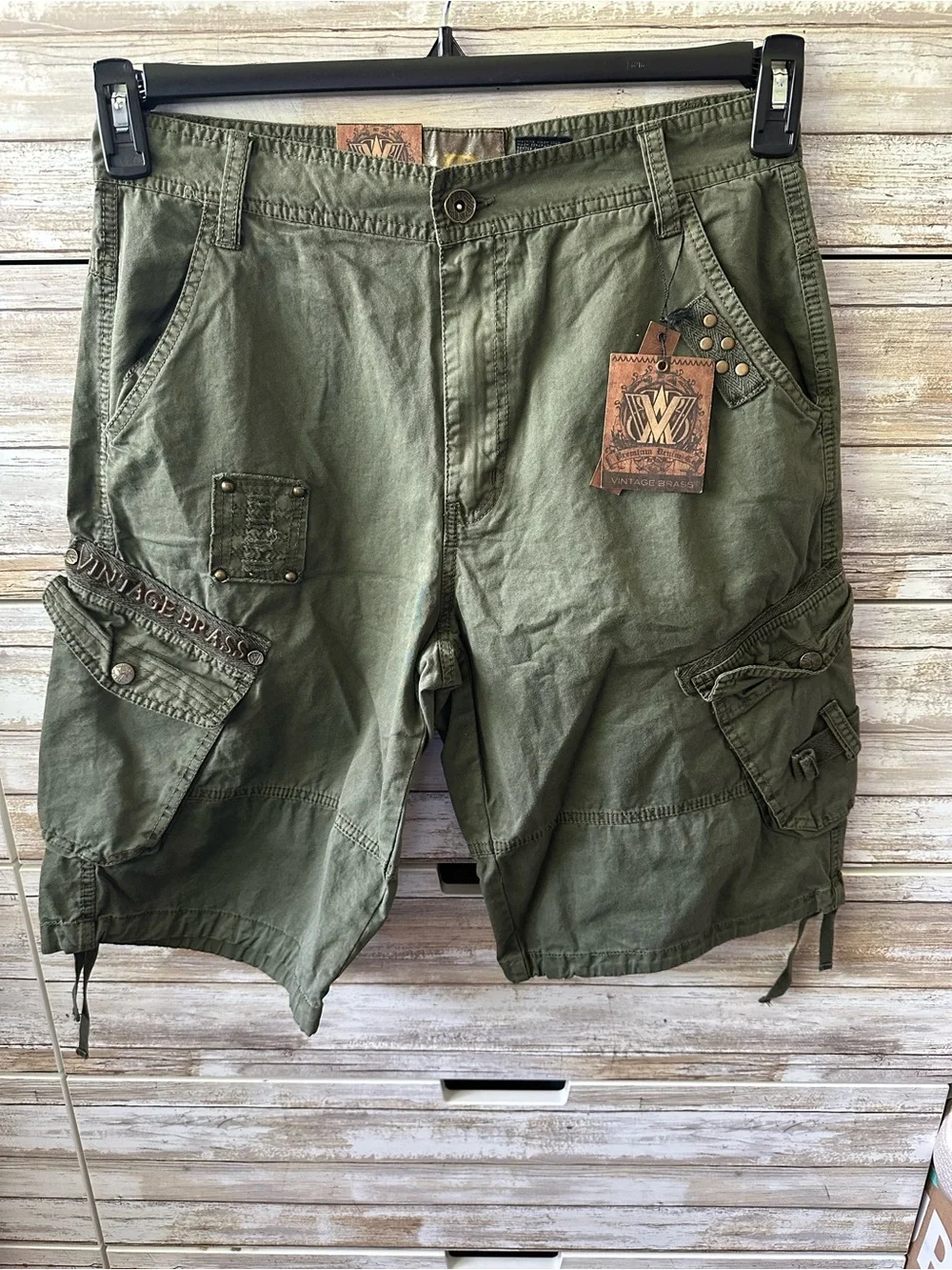 🩶 NWT Vintage Brass Olive Green Cargo Shorts Size 32 Utility Military Style